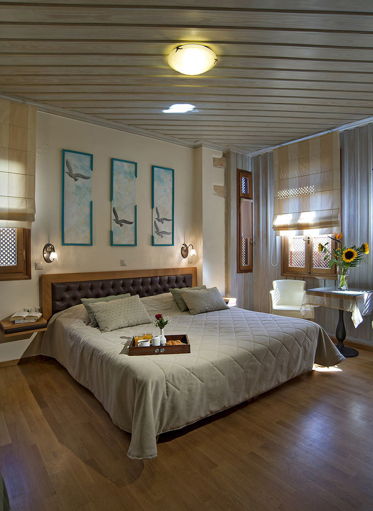 Ionas Boutique Hotel Chrissi Akti Chania Exterior foto