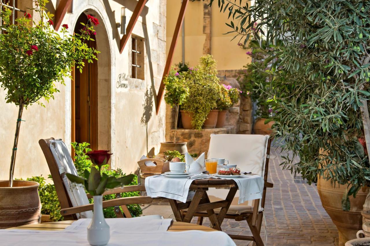 Ionas Boutique Hotel Chrissi Akti Chania Exterior foto